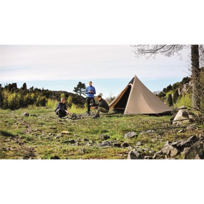 Telt med høj komfort med Robens Fairbanks tipi-telt med bomuldsklud.